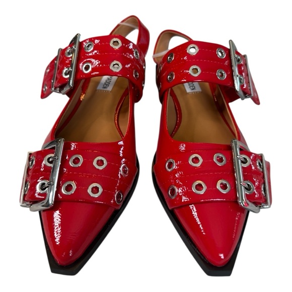 STEVE MADDEN GRAYA RED PATENT Stylish Red Women's Shoes with Buckle Flats Size 7 - Picture 10 of 17